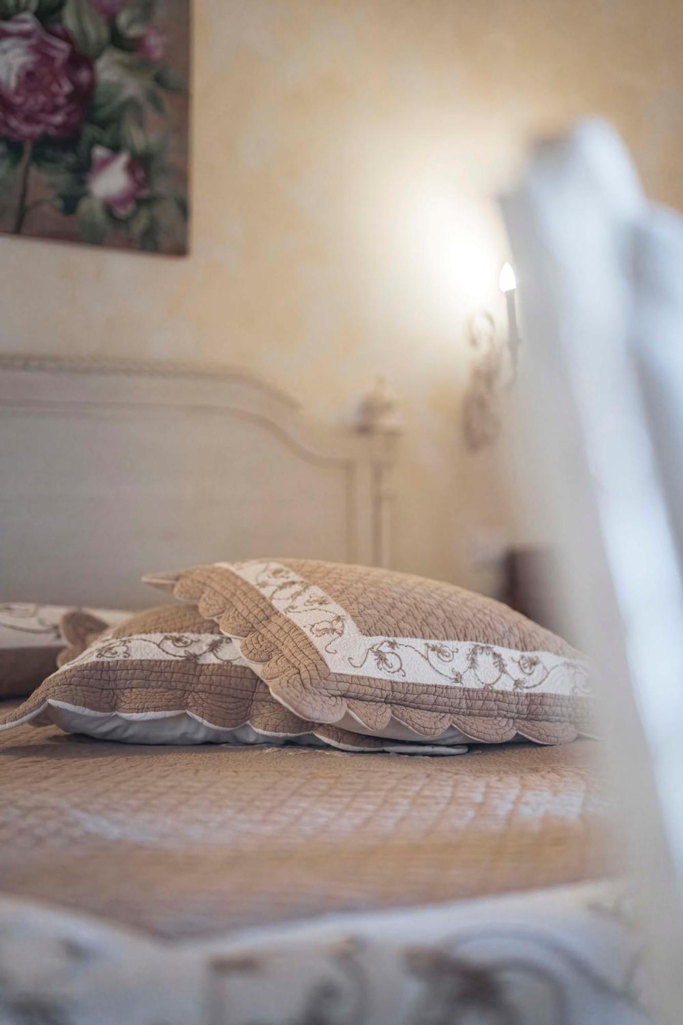 Fenil Conter Cottage & Suite Pozzolengo Quarto foto